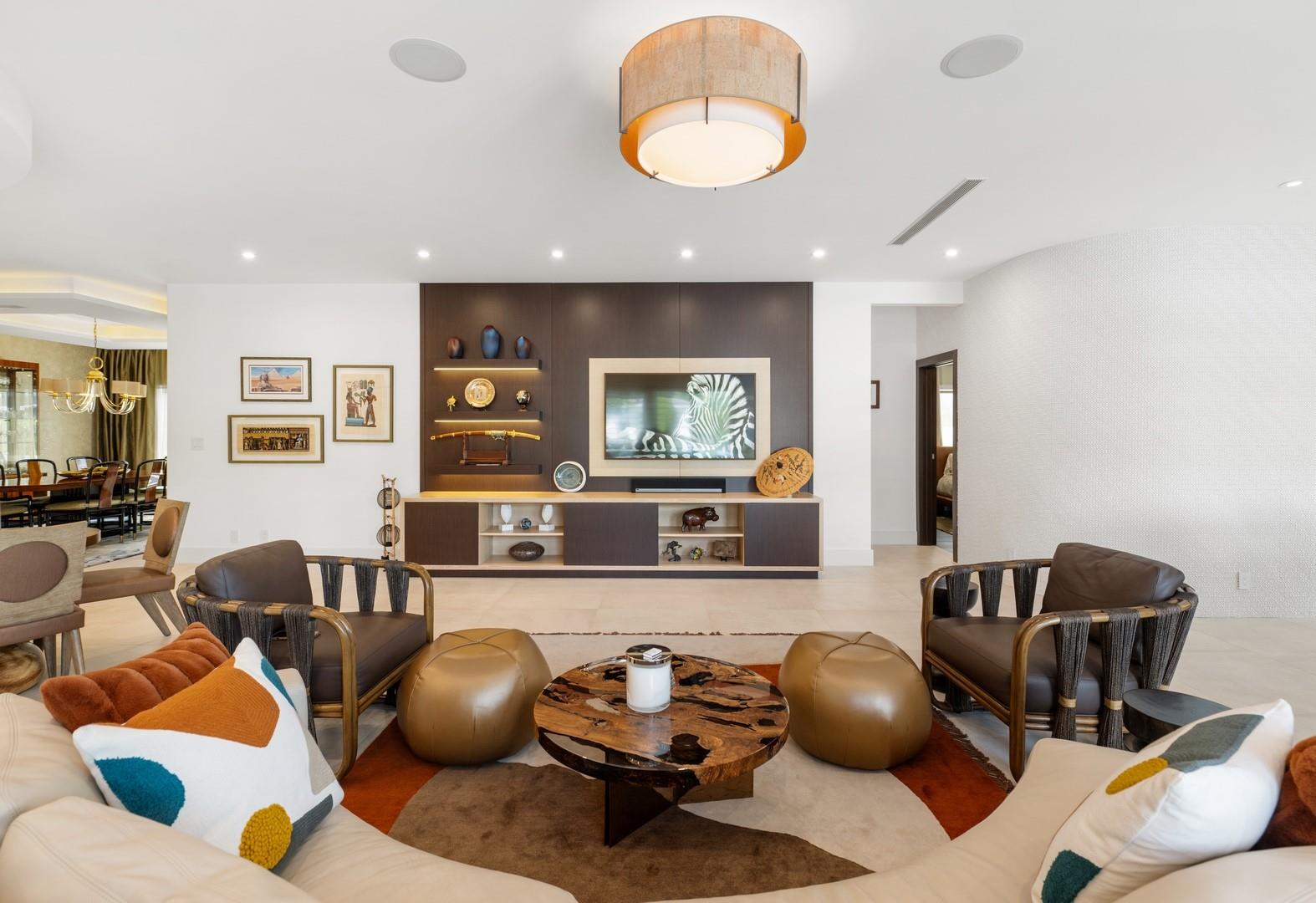 Bay Colony Sec Of The - Residential