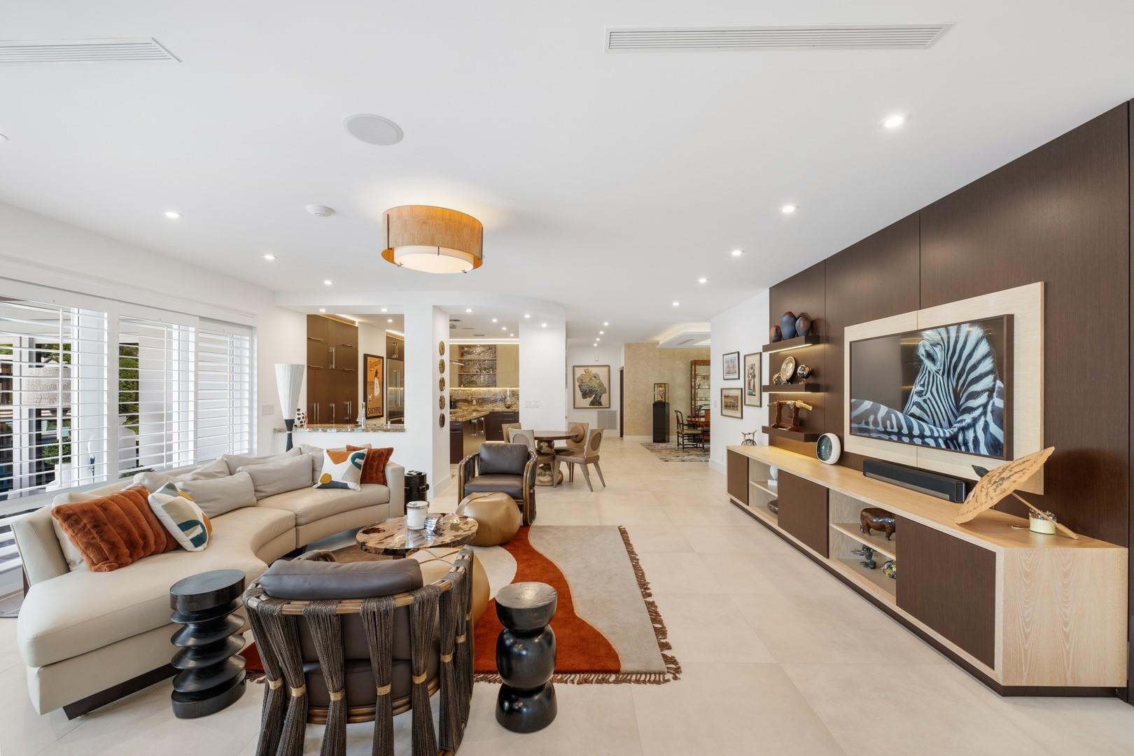 Bay Colony Sec Of The - Residential