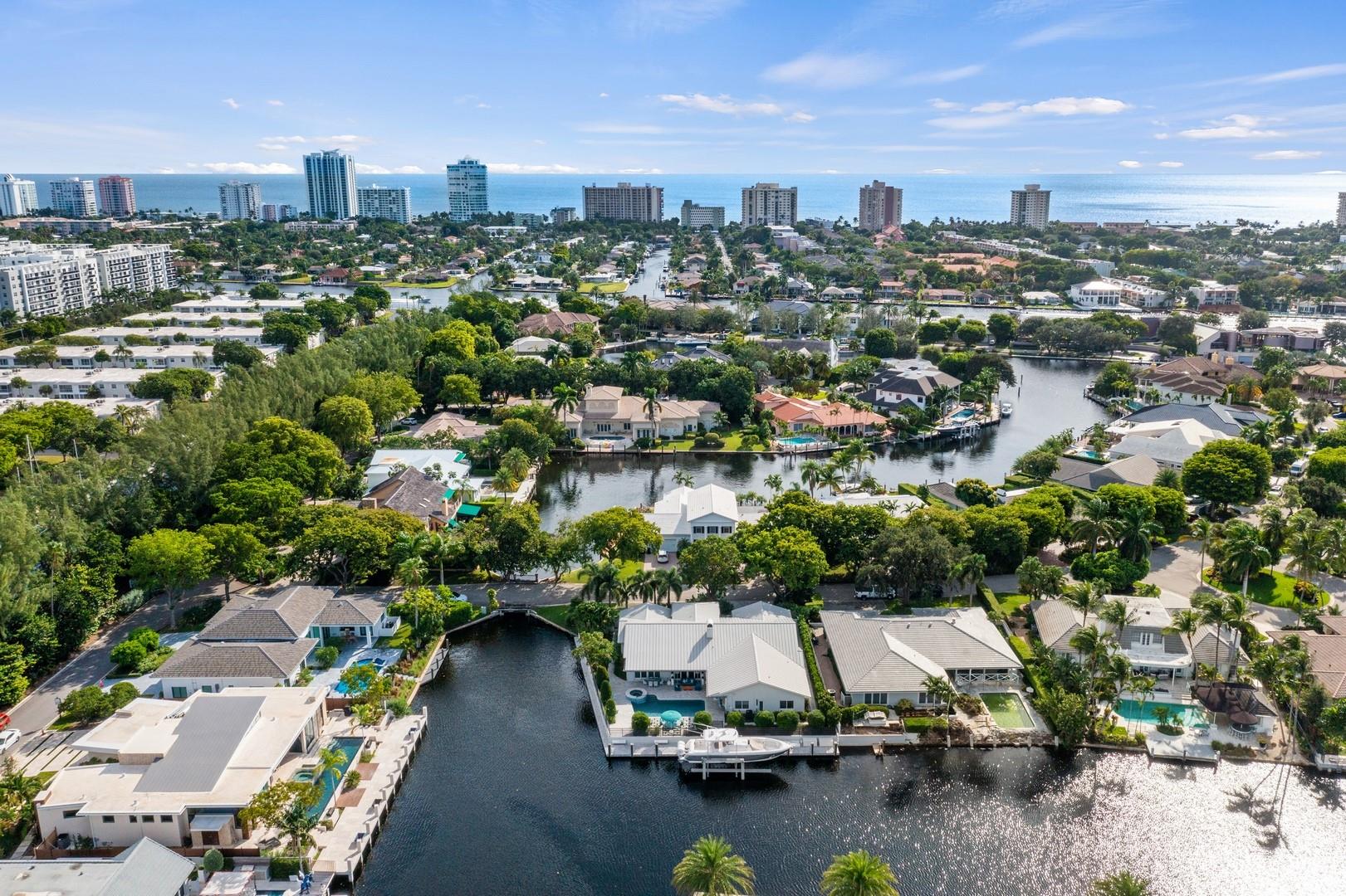 Bay Colony Sec Of The - Residential