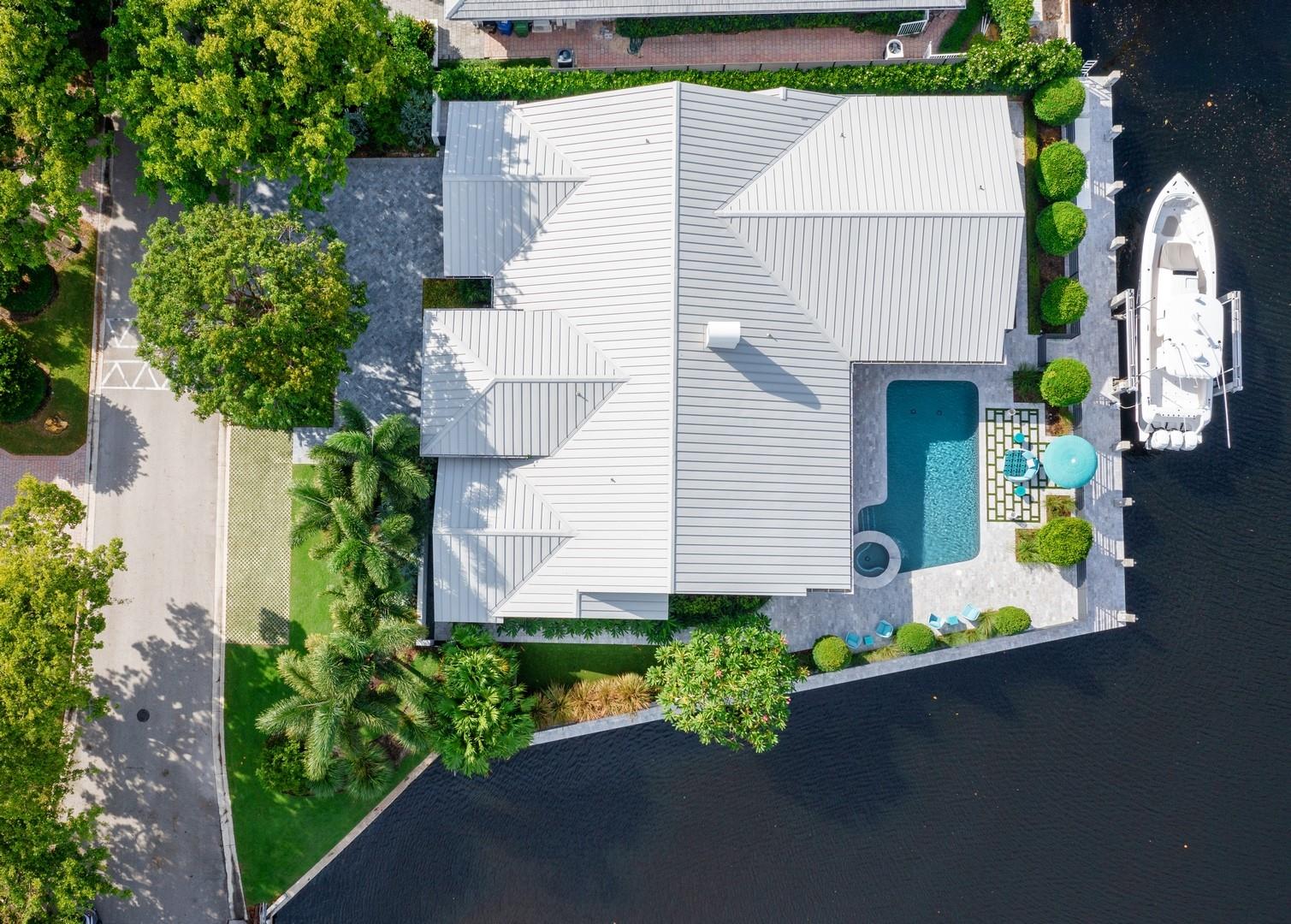 Bay Colony Sec Of The - Residential