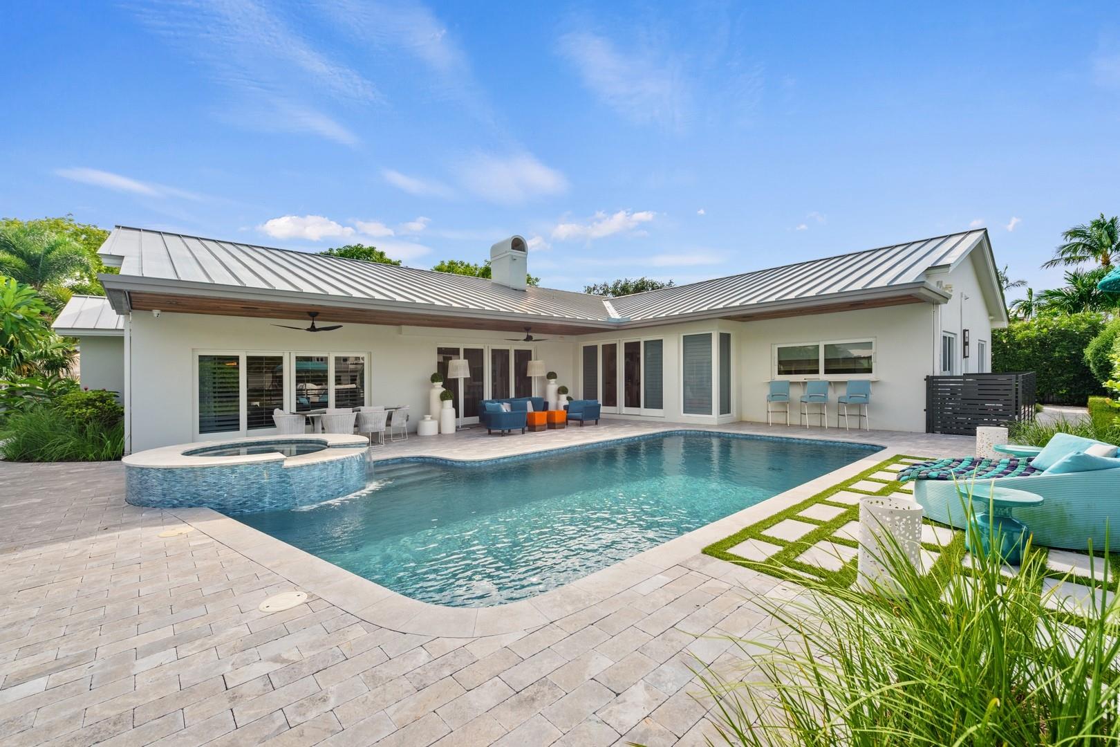 Bay Colony Sec Of The - Residential