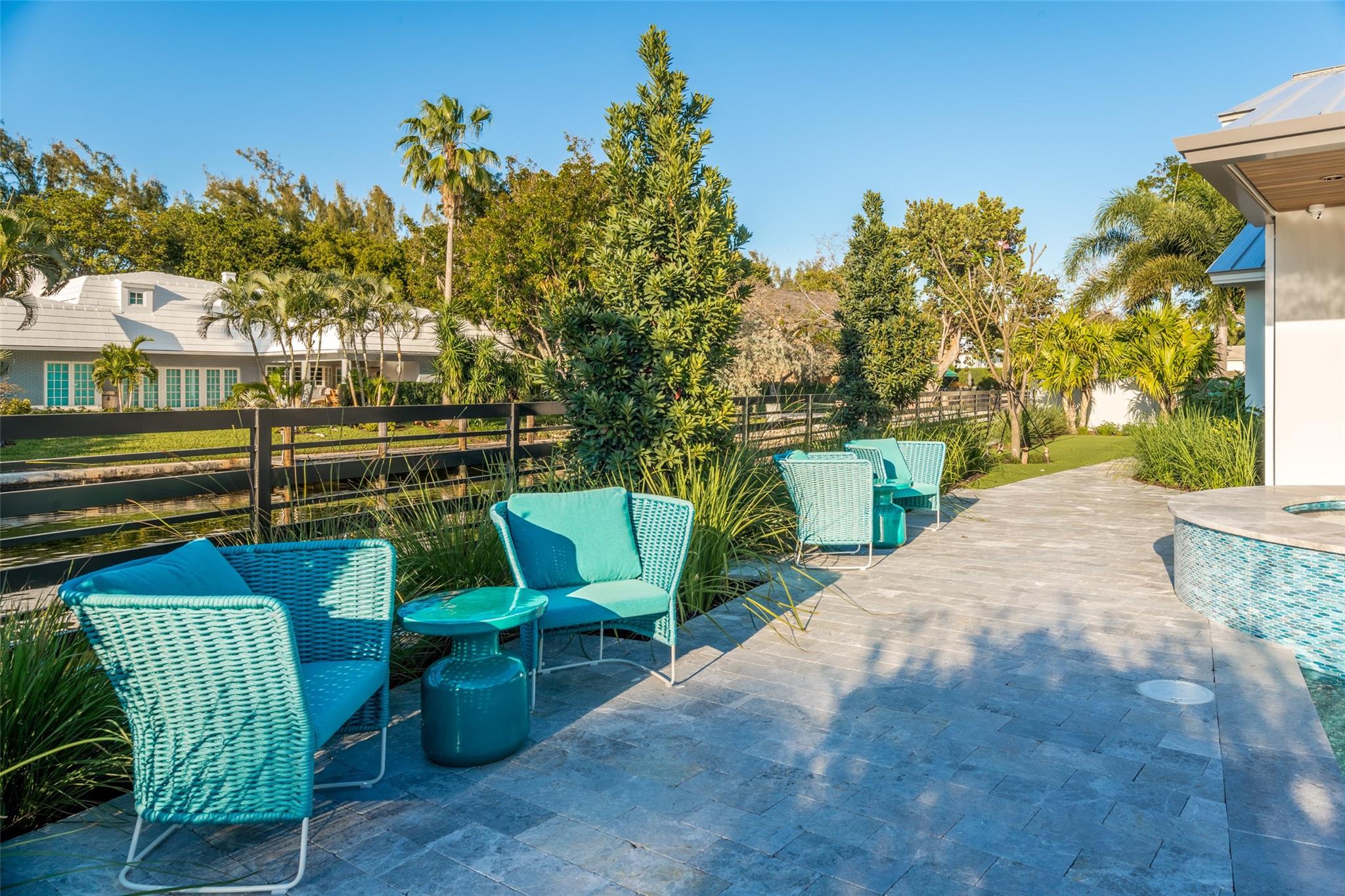 Bay Colony Sec Of The - Residential