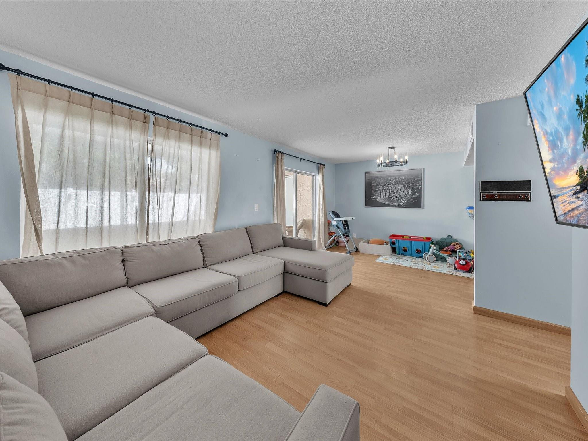 Townhomes of Oriole - Residential