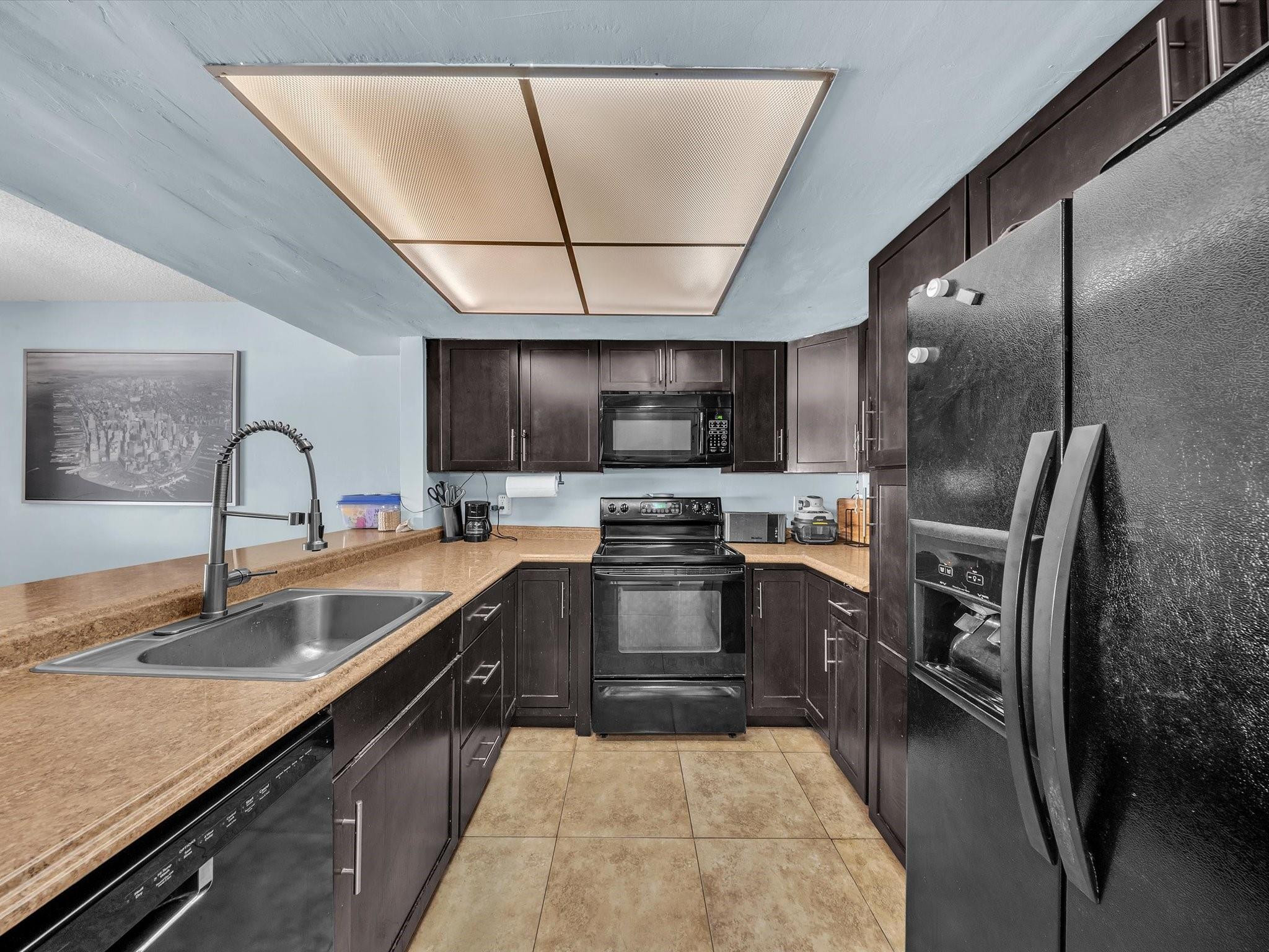 Townhomes of Oriole - Residential