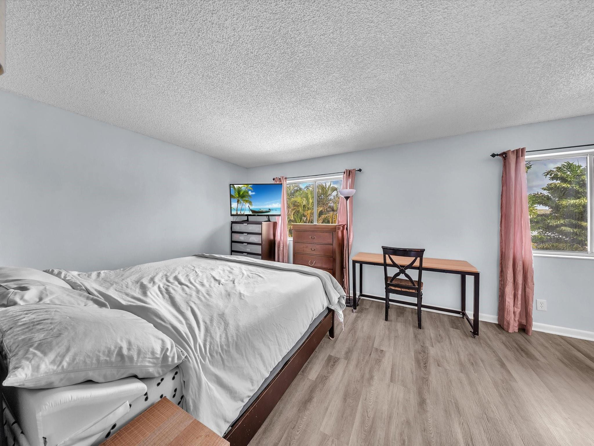 Townhomes of Oriole - Residential