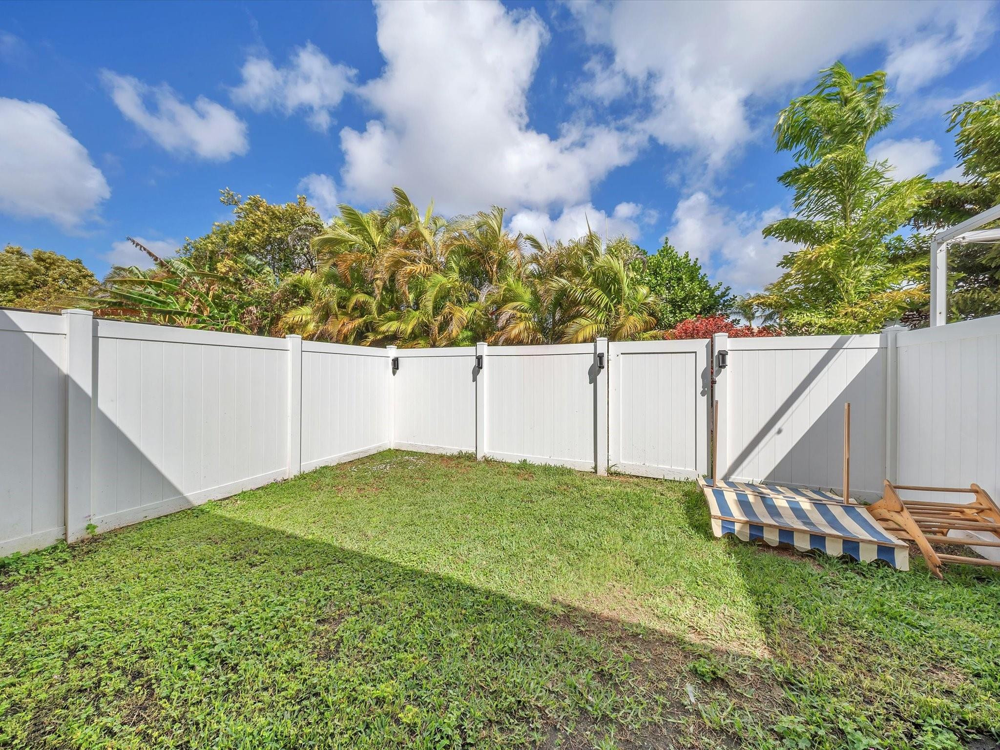 Townhomes of Oriole - Residential