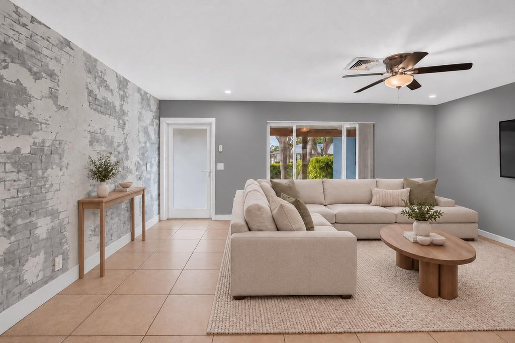 Photo of 1023 SW 25TH Place, Boynton Beach, FL 33426 (MLS # B26069676)