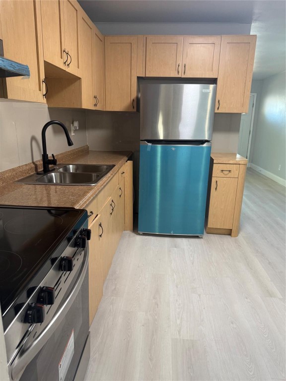 Broadview Country Club Es - Residential