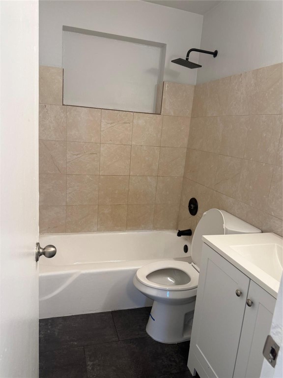 Broadview Country Club Es - Residential