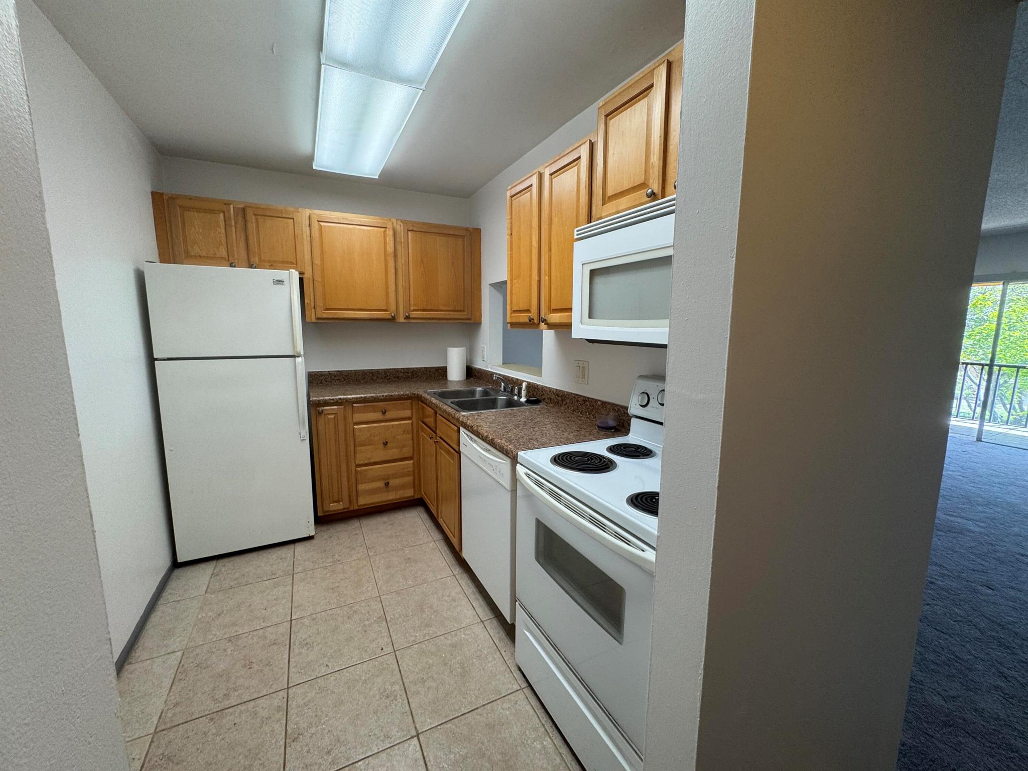 Casa Del Rio Condo - Residential Lease