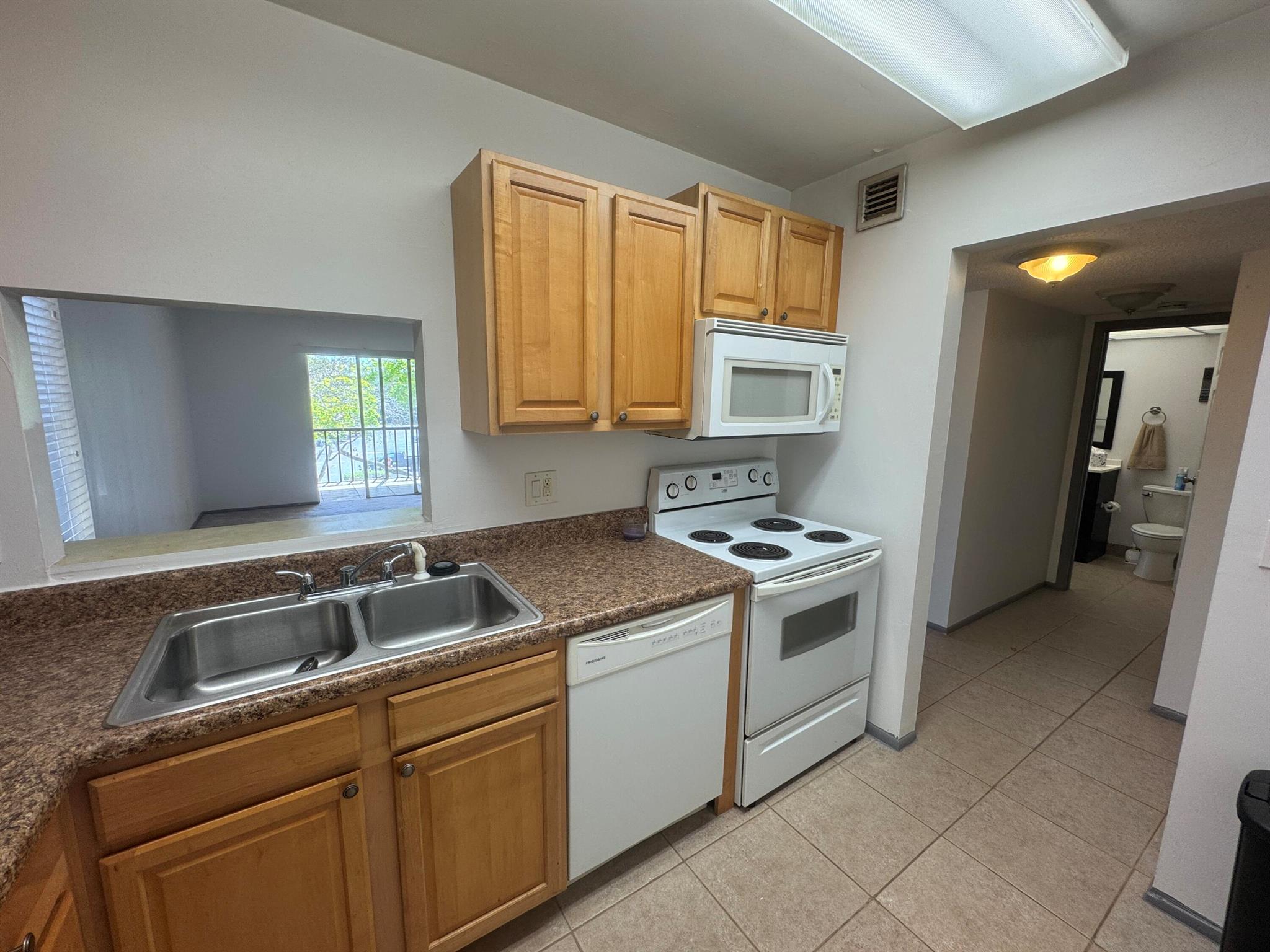 Casa Del Rio Condo - Residential Lease