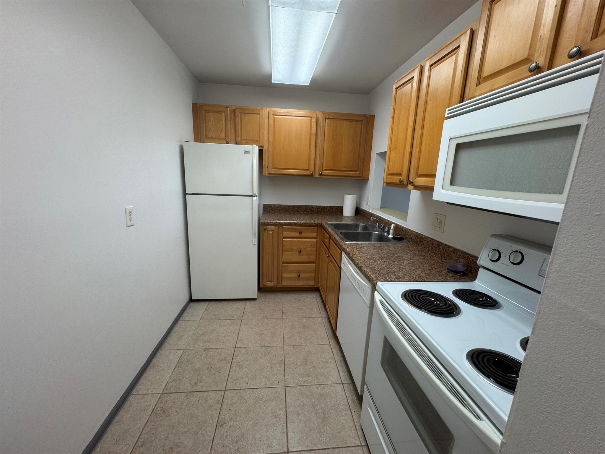 Casa Del Rio Condo - Residential Lease