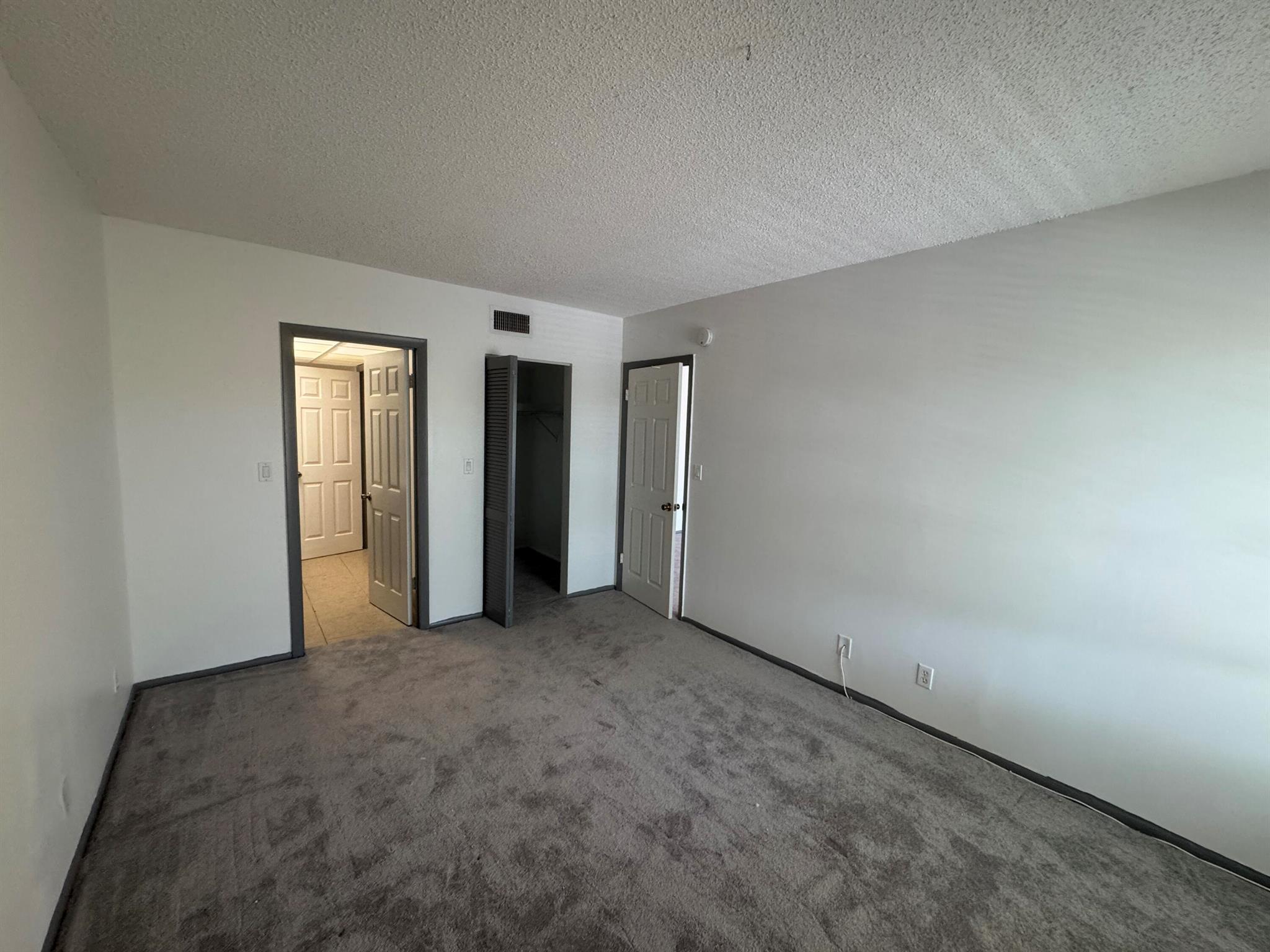 Casa Del Rio Condo - Residential Lease