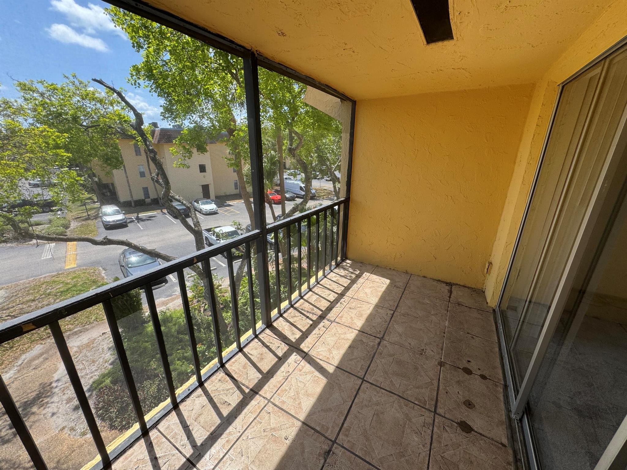 Casa Del Rio Condo - Residential Lease