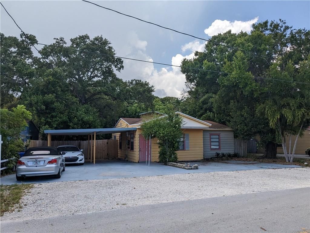 Photo of 1913 Riverside Drive, Fort Lauderdale, FL 33312 (MLS # F10381822)