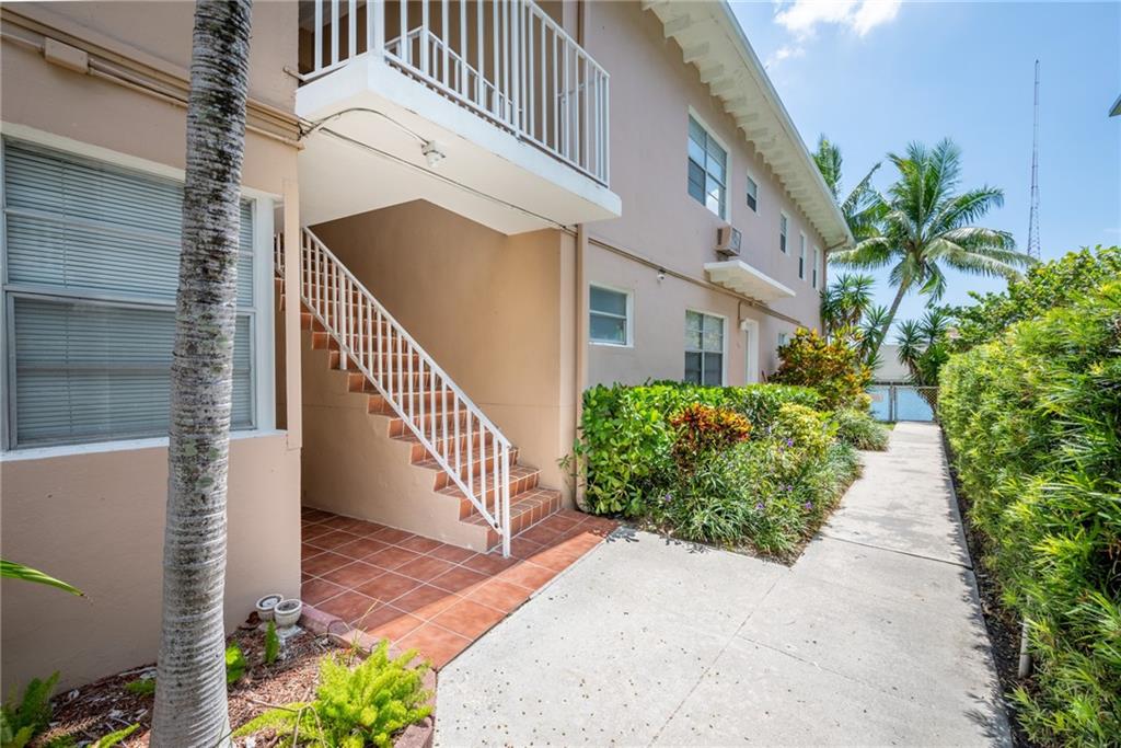 Harbor Condominium - Residential