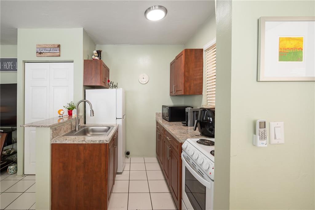 Harbor Condominium - Residential