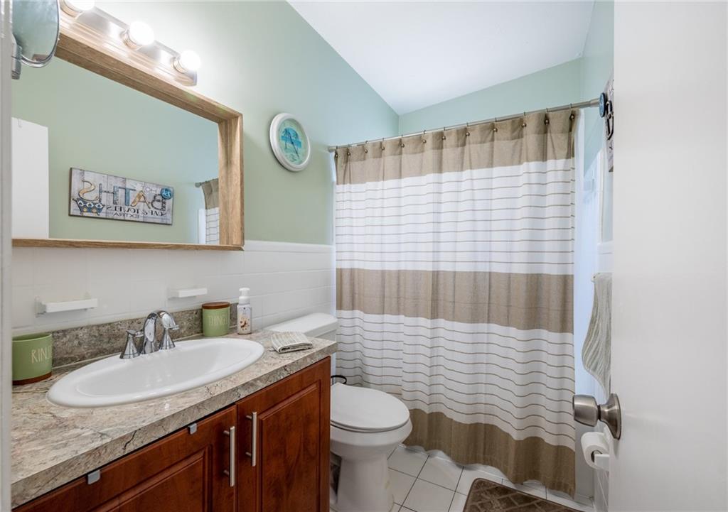 Harbor Condominium - Residential