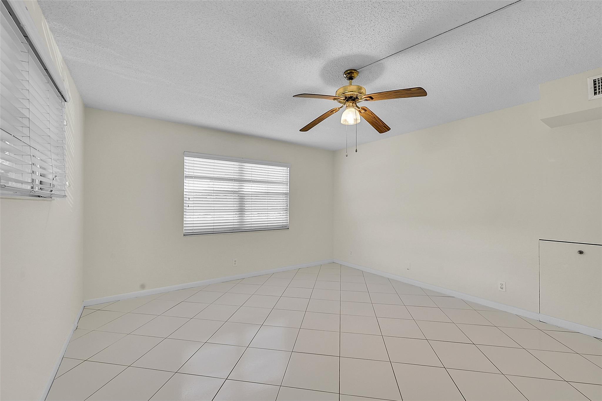 WYNMOOR - Residential