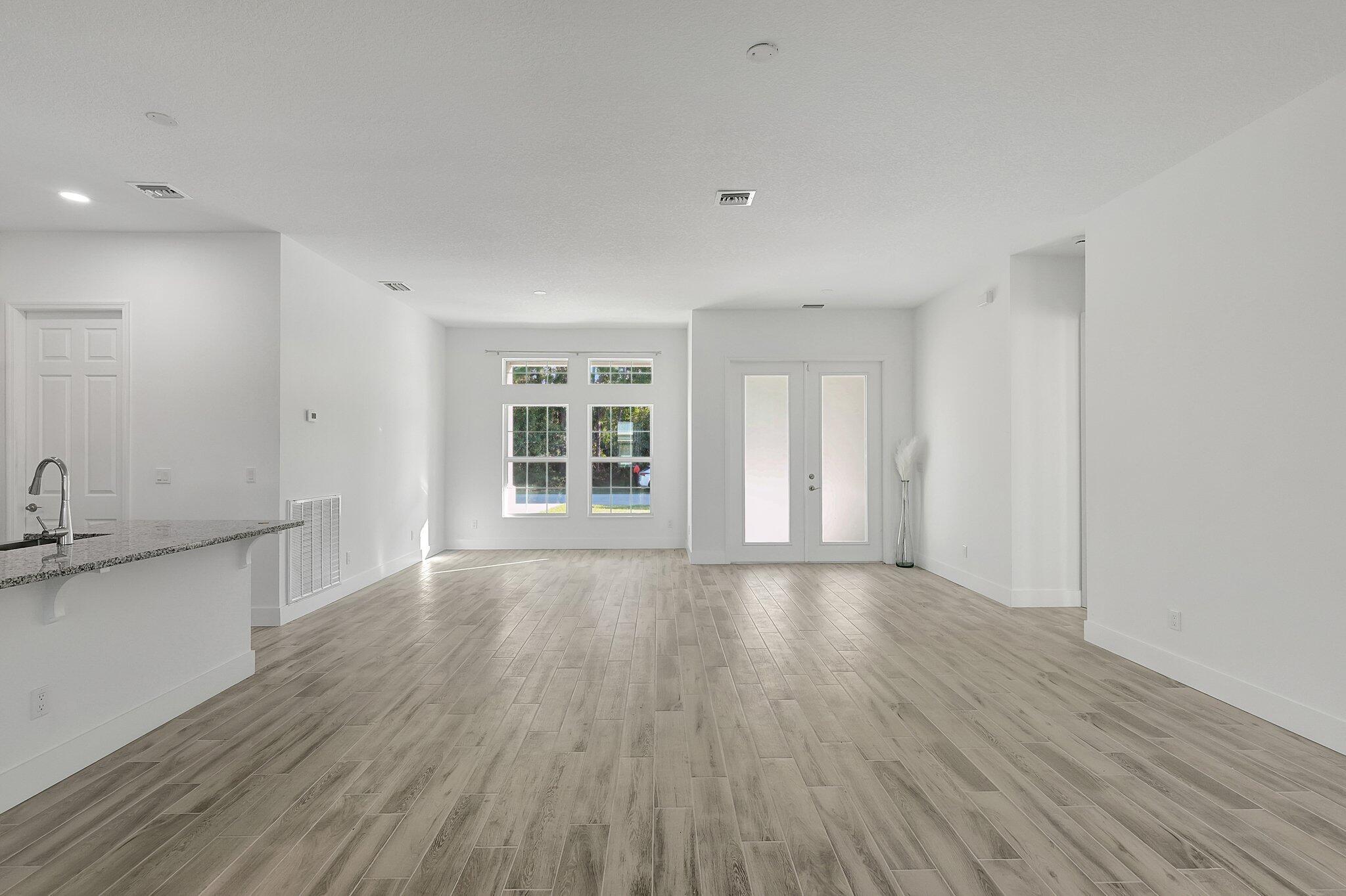 PORT ST LUCIE SECTION 19 - Residential