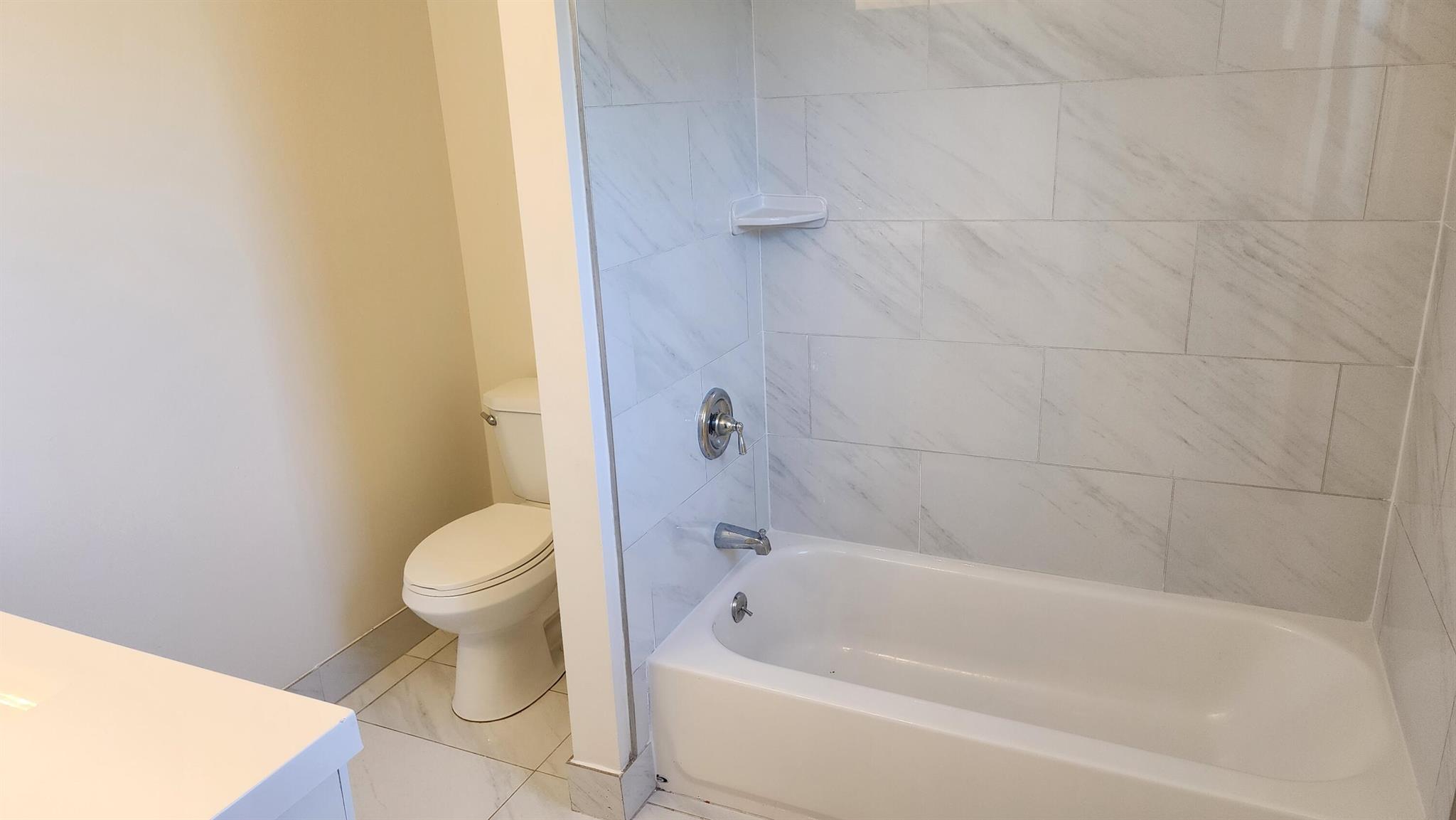 PORT ST LUCIE SECTION 9 - Residential Lease