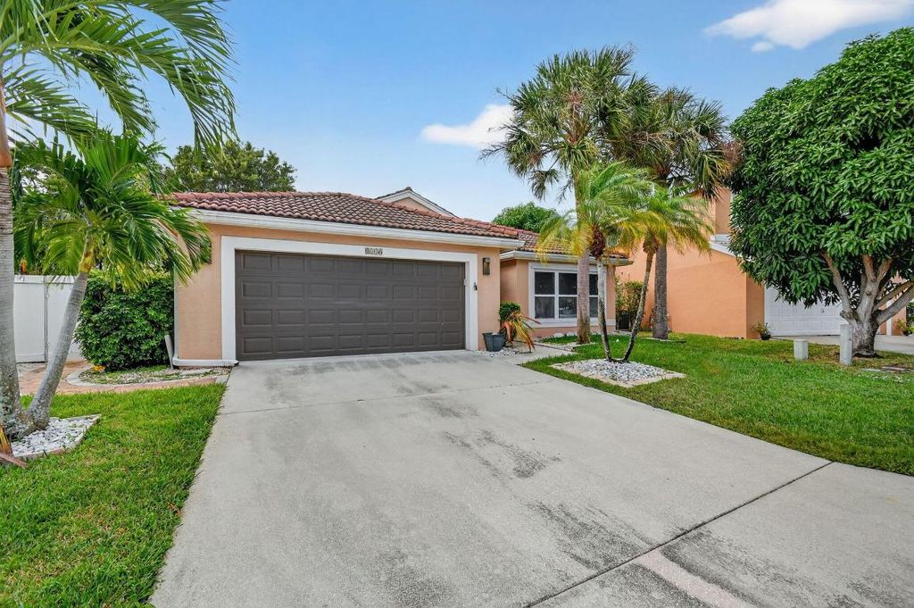 Photo of 8150 Mystic Harbor Circle, Boynton Beach, FL 33436 (MLS # R11144504)