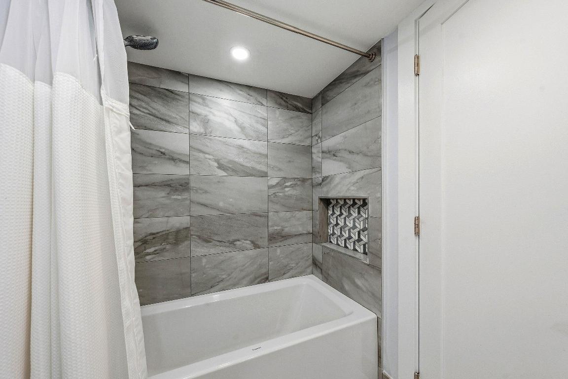 Regency Highland Club Condo - Residential