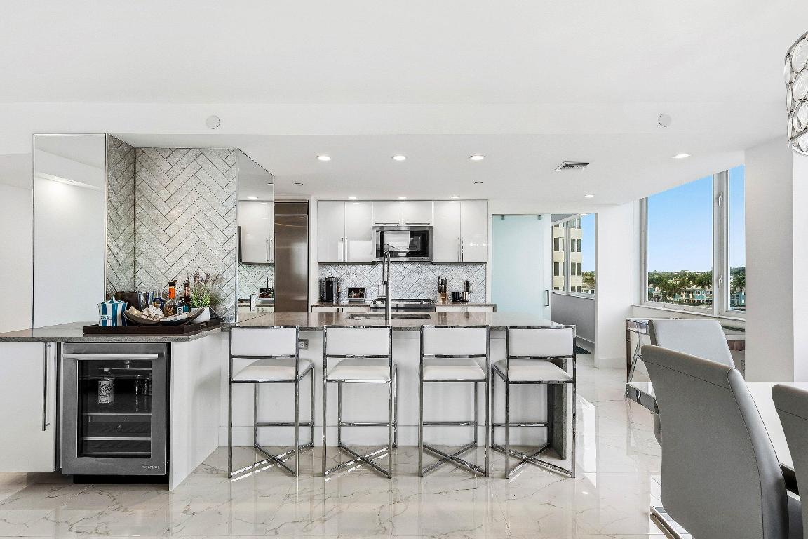 Regency Highland Club Condo - Residential