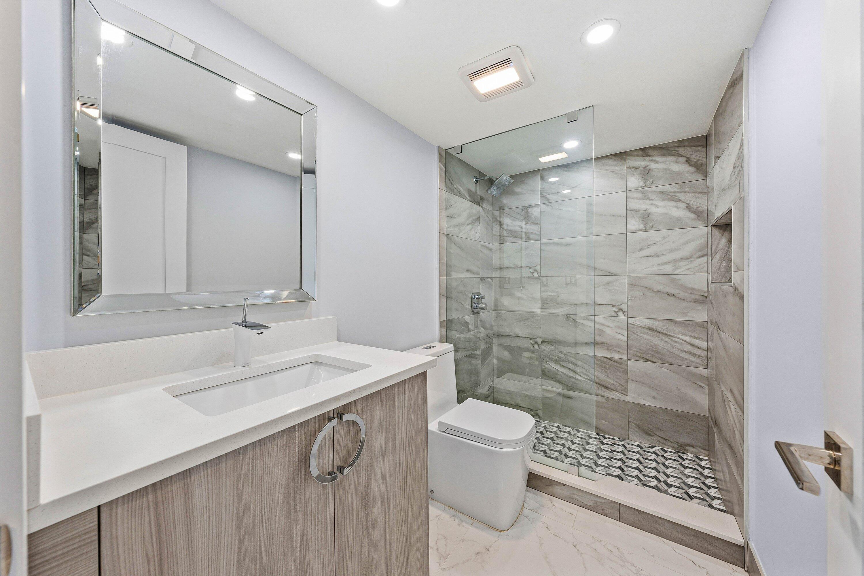 Regency Highland Club Condo - Residential