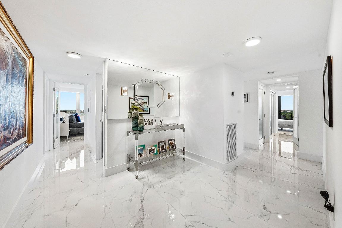 Regency Highland Club Condo - Residential