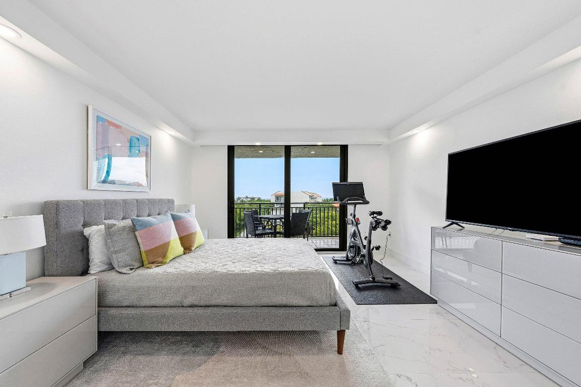 Regency Highland Club Condo - Residential