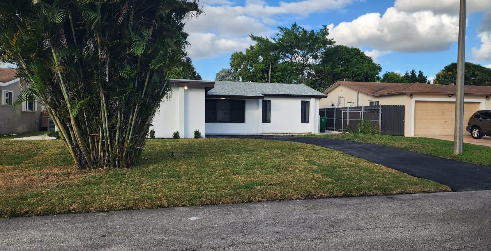 THE KNOLLS - Residential