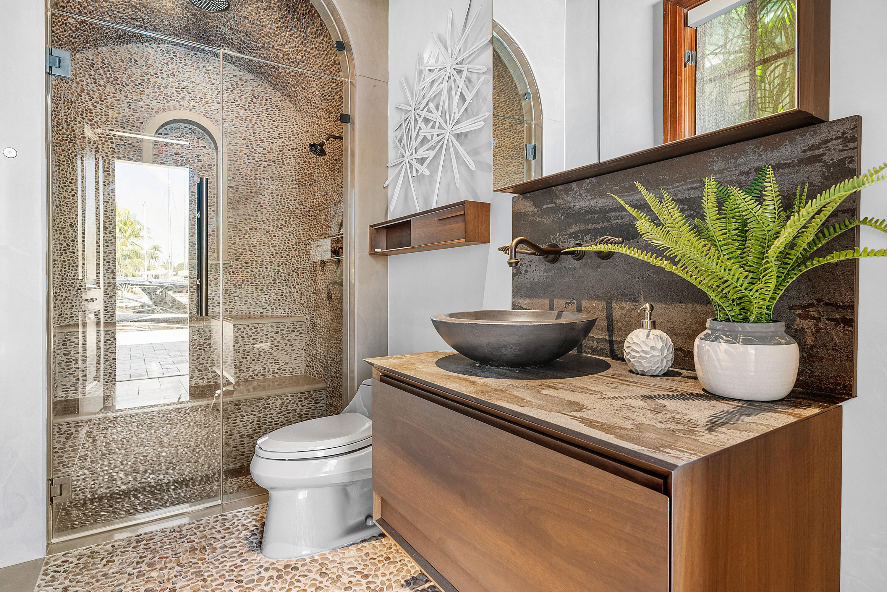 LIGHTHOUSE POINT 3RD SEC - Residential