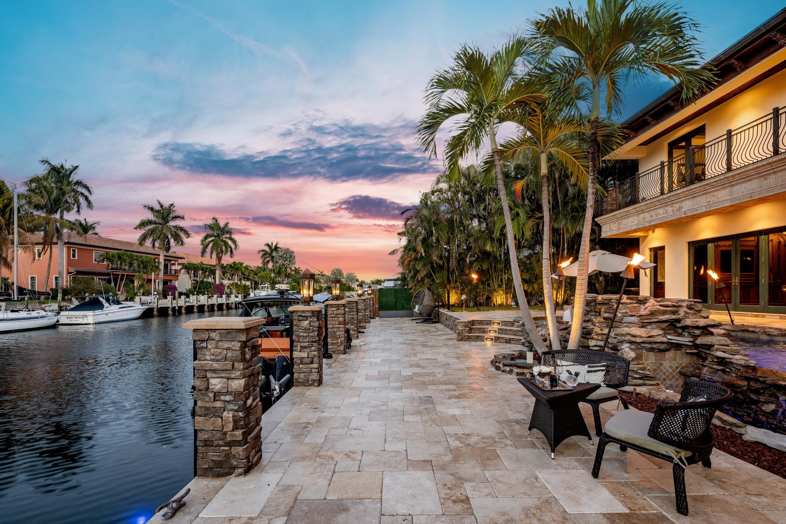 LIGHTHOUSE POINT 3RD SEC - Residential