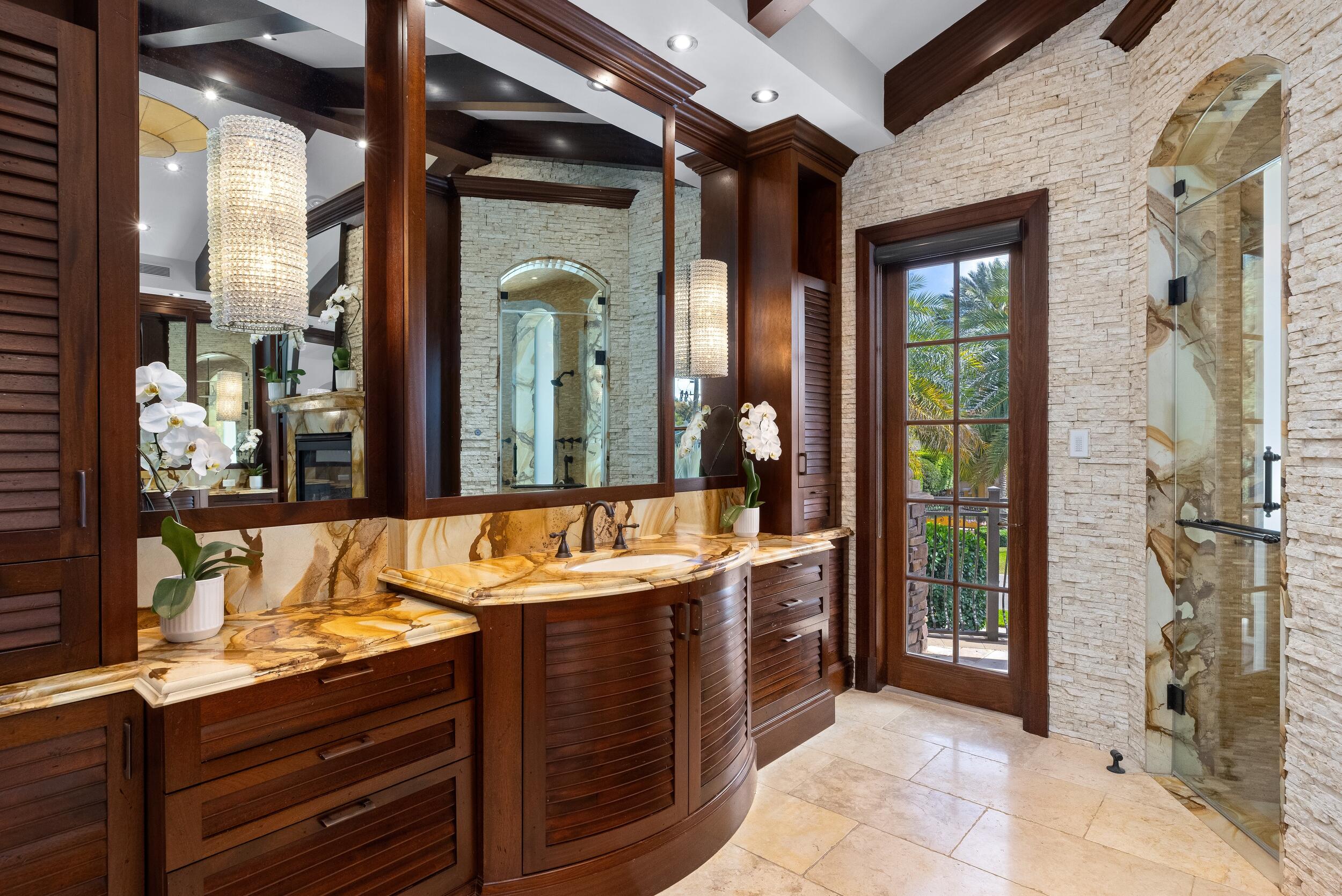 LIGHTHOUSE POINT 3RD SEC - Residential