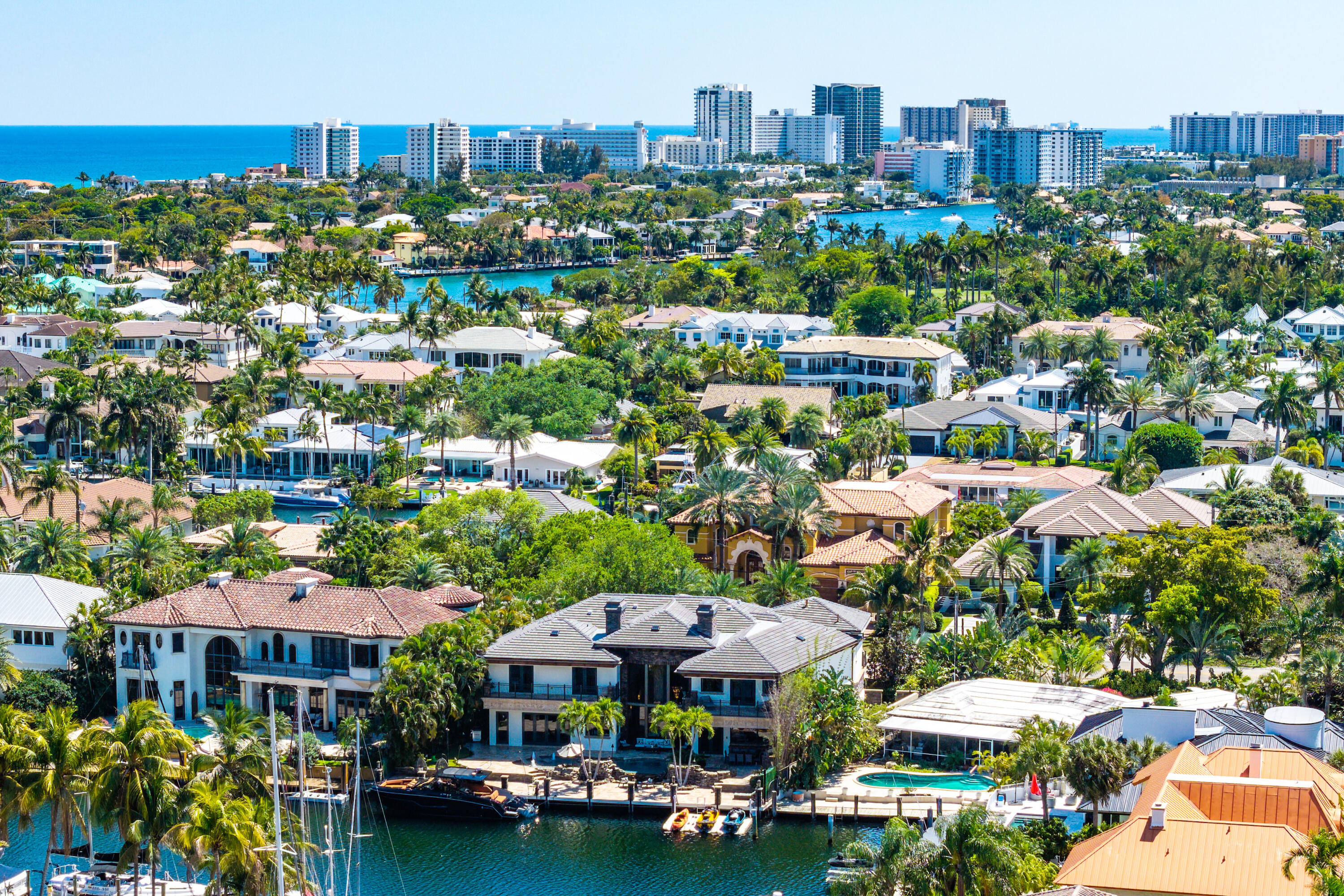 LIGHTHOUSE POINT 3RD SEC - Residential