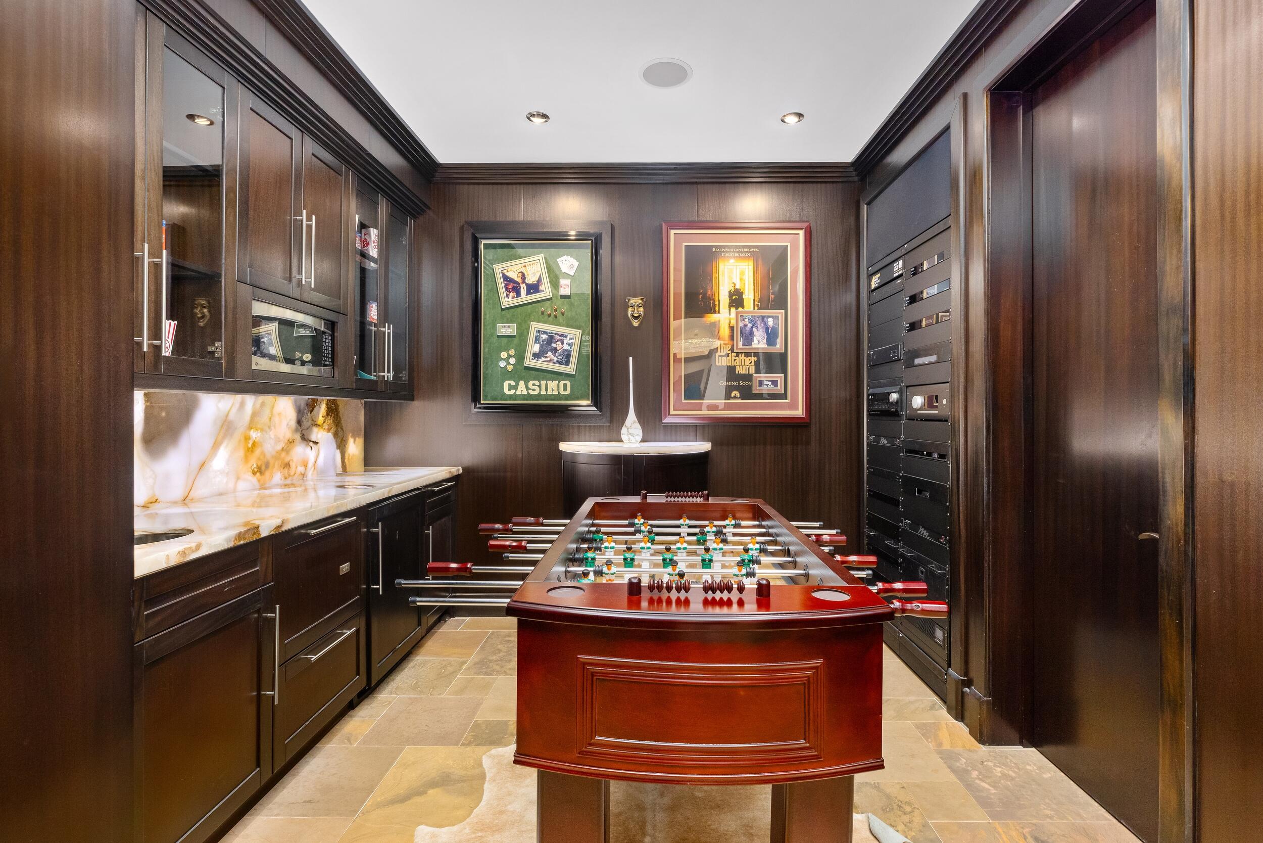 LIGHTHOUSE POINT 3RD SEC - Residential