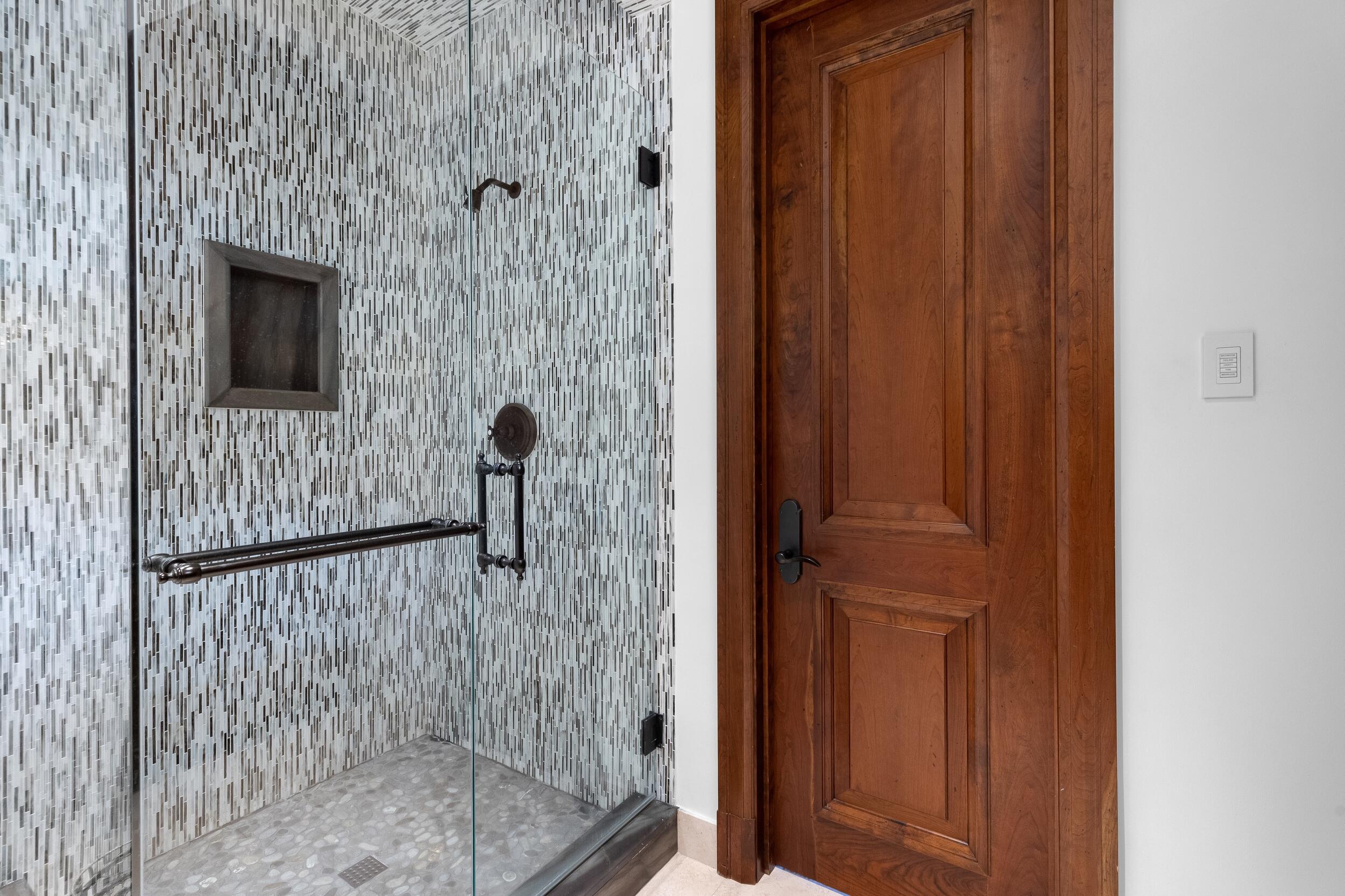 LIGHTHOUSE POINT 3RD SEC - Residential