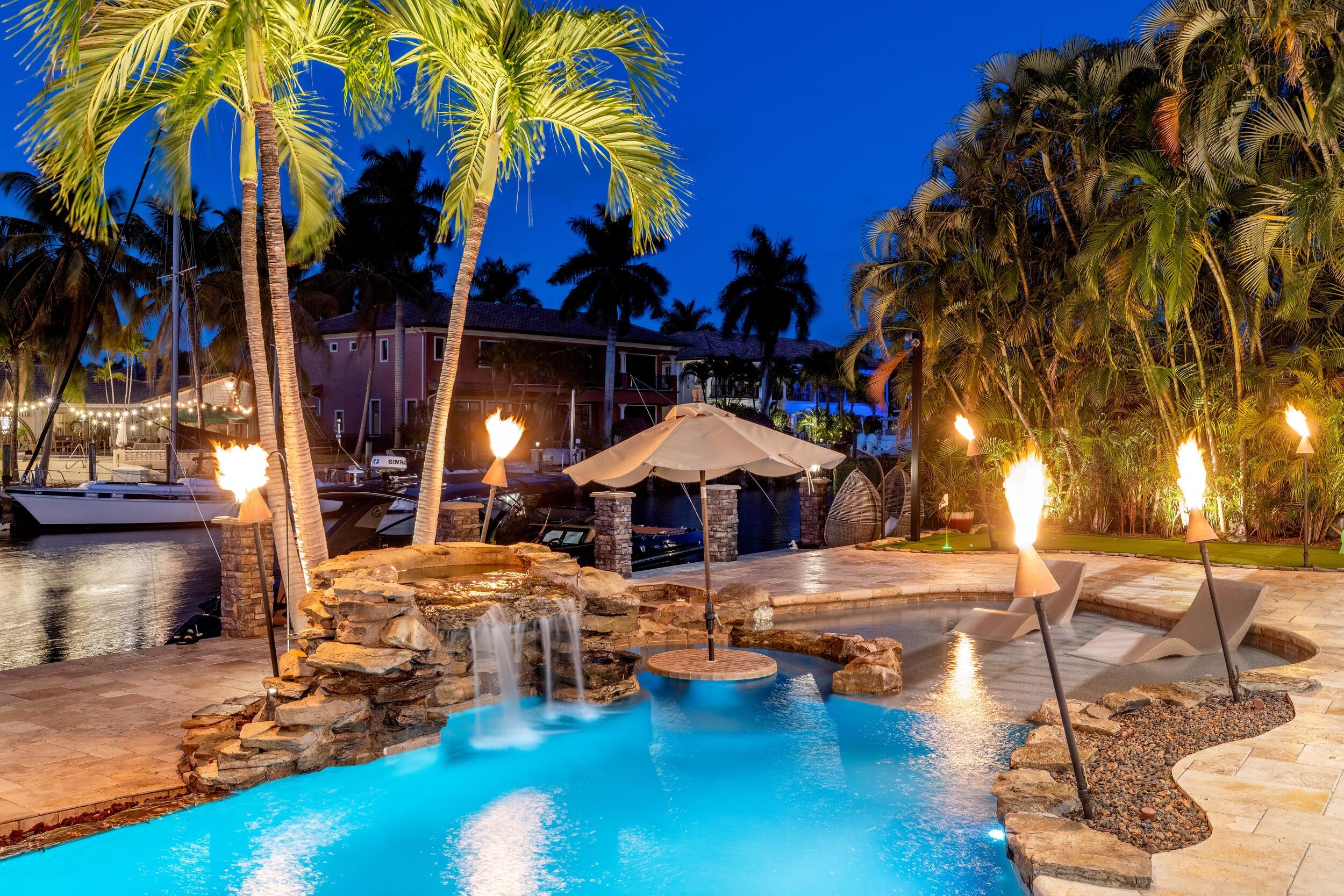 LIGHTHOUSE POINT 3RD SEC - Residential