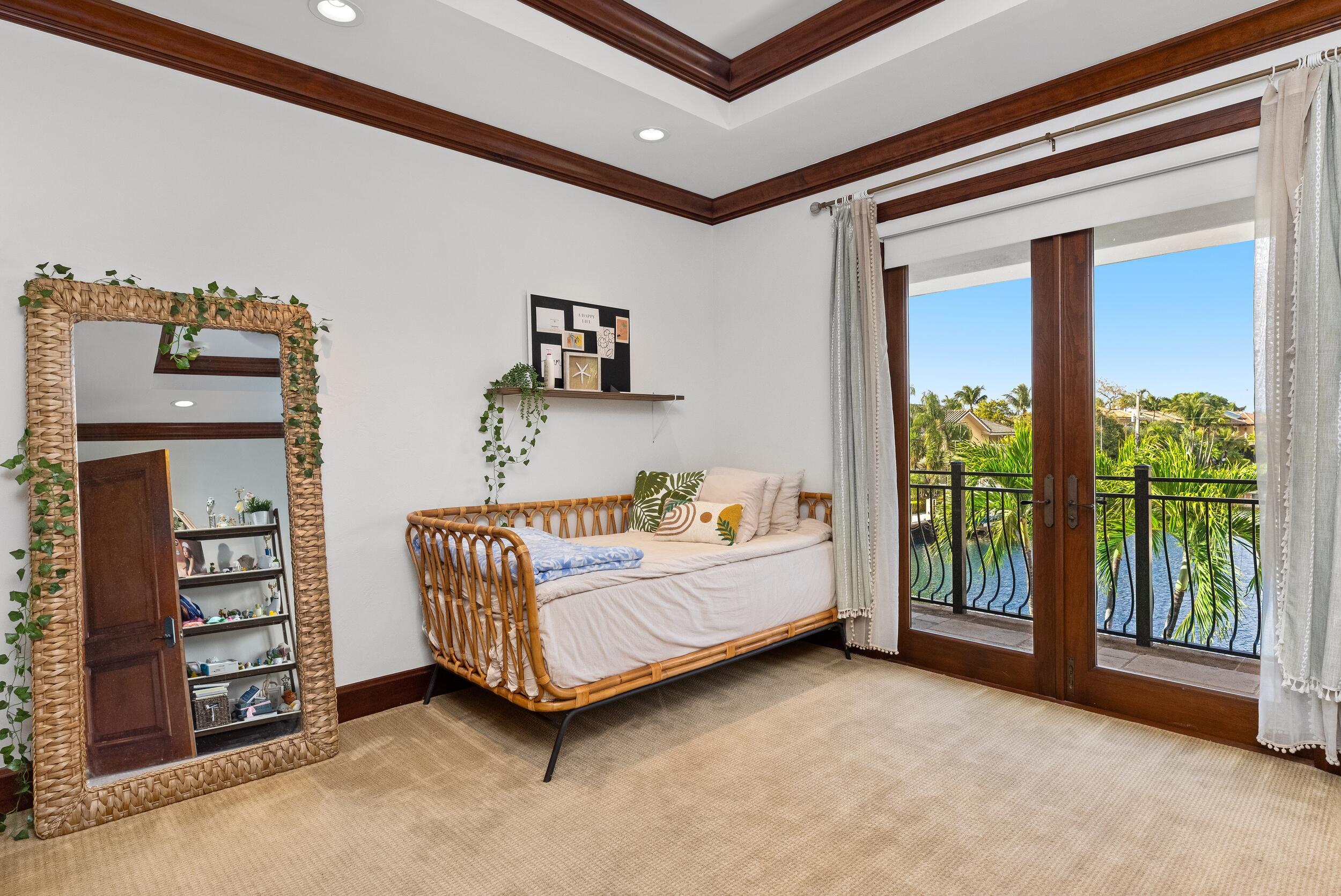 LIGHTHOUSE POINT 3RD SEC - Residential