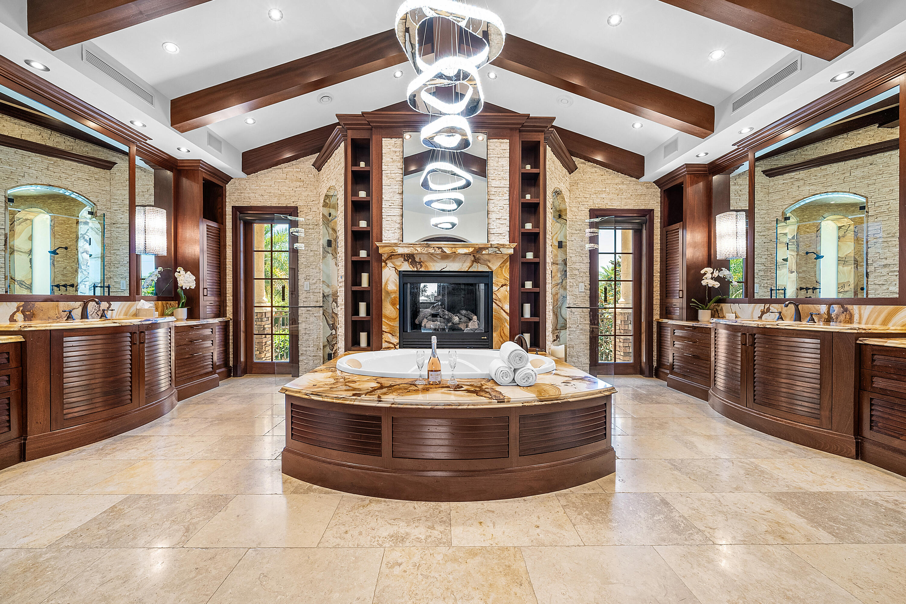 LIGHTHOUSE POINT 3RD SEC - Residential