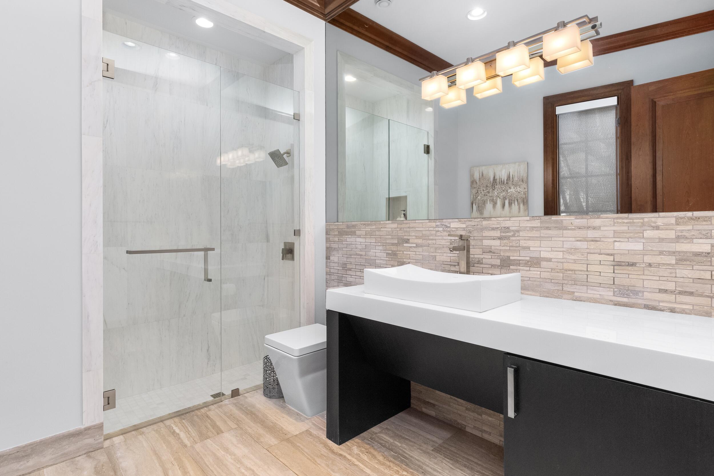 LIGHTHOUSE POINT 3RD SEC - Residential