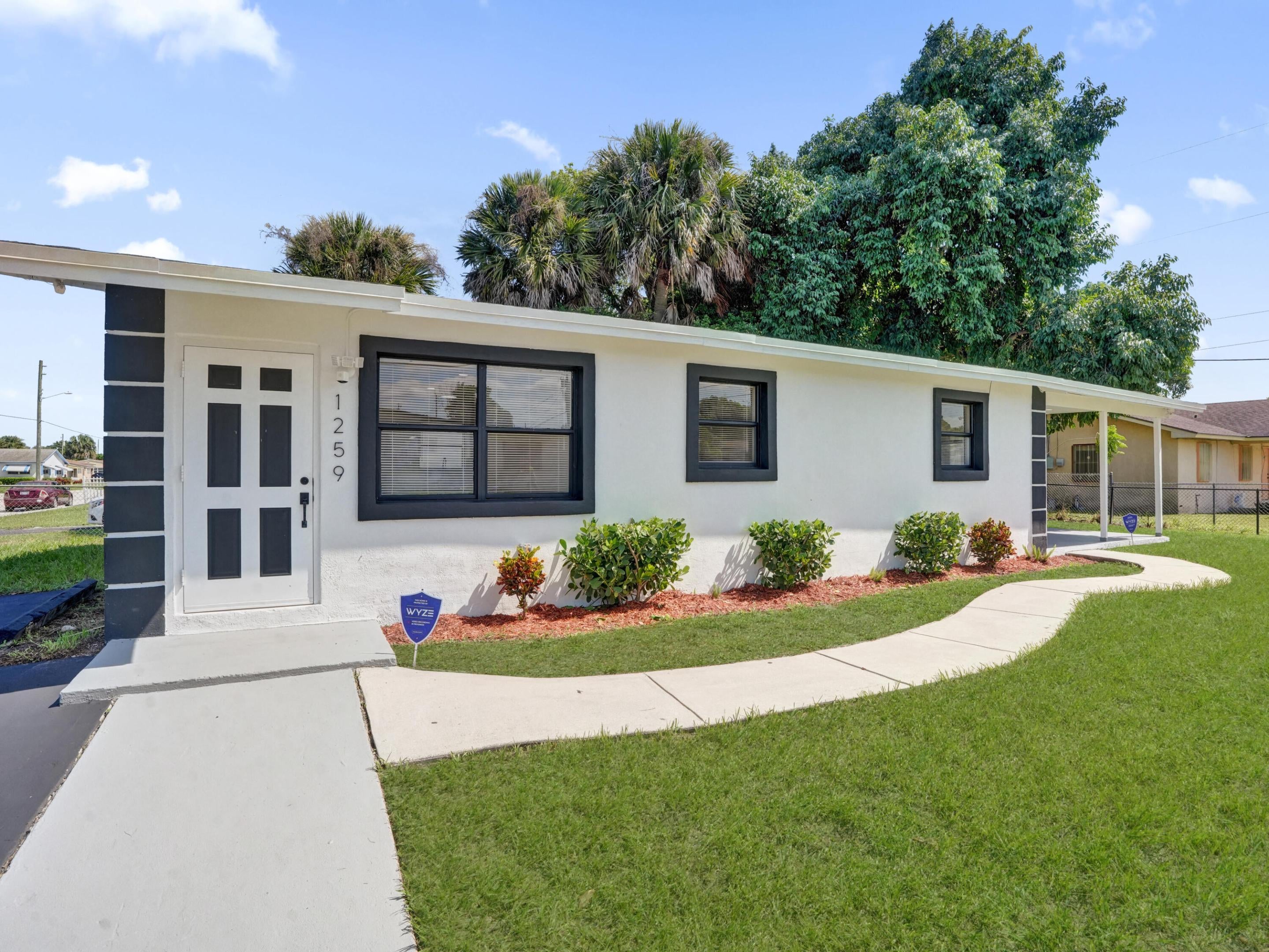1259 W 26th Street