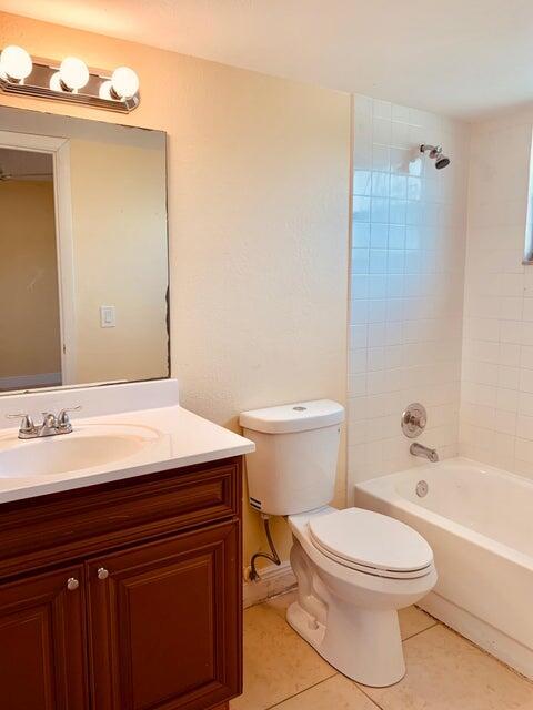 PALM BEACH GRANDE CONDO - Residential Lease