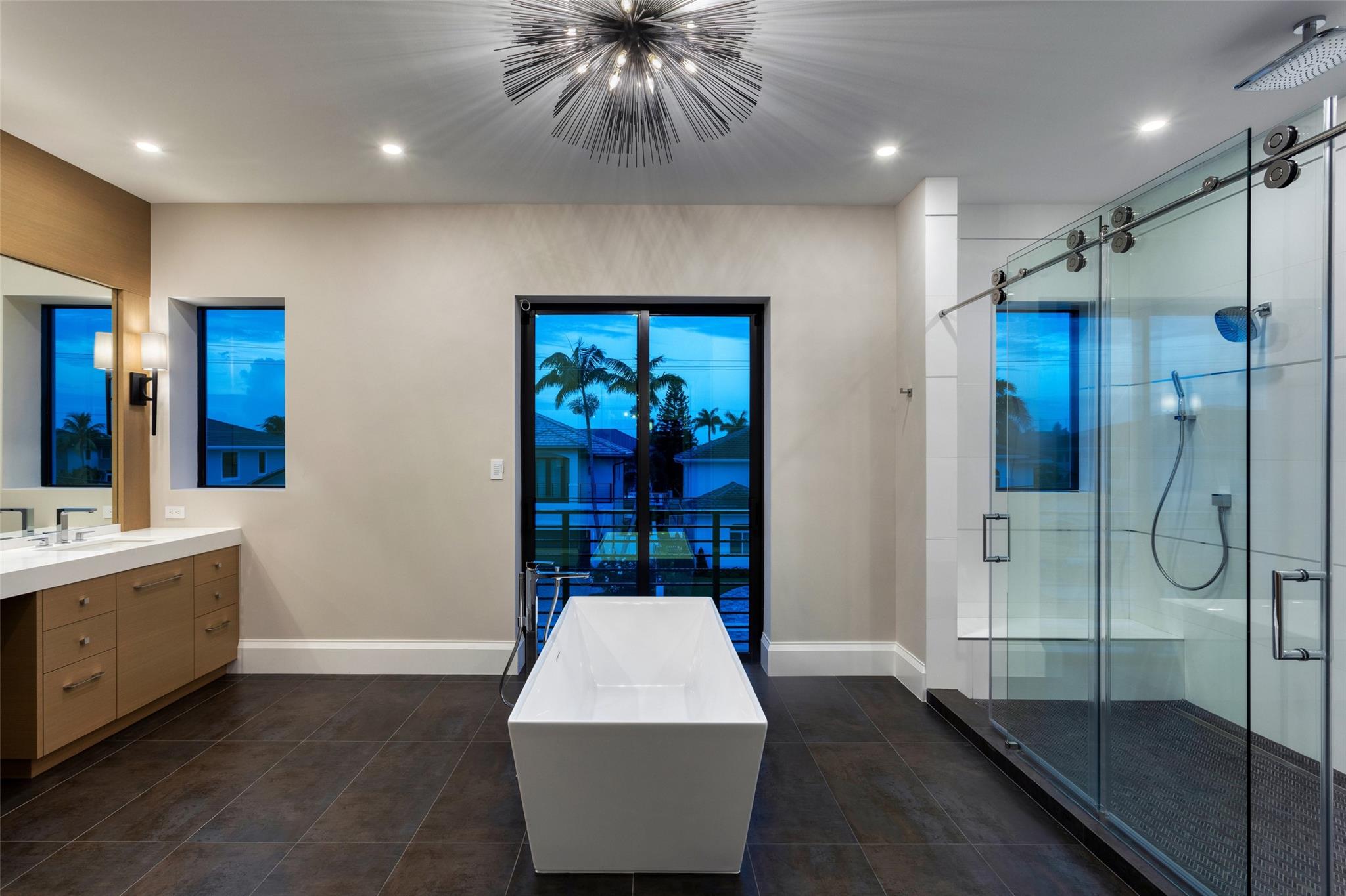 CORAL KEY VILLAS 2ND SEC - Residential