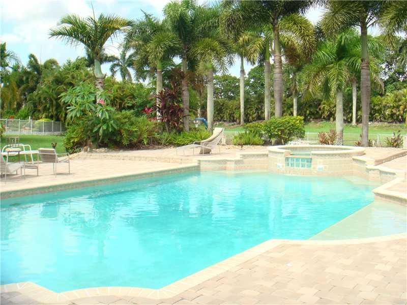 COUNTRY GLEN - Residential