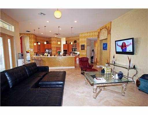 COUNTRY GLEN - Residential