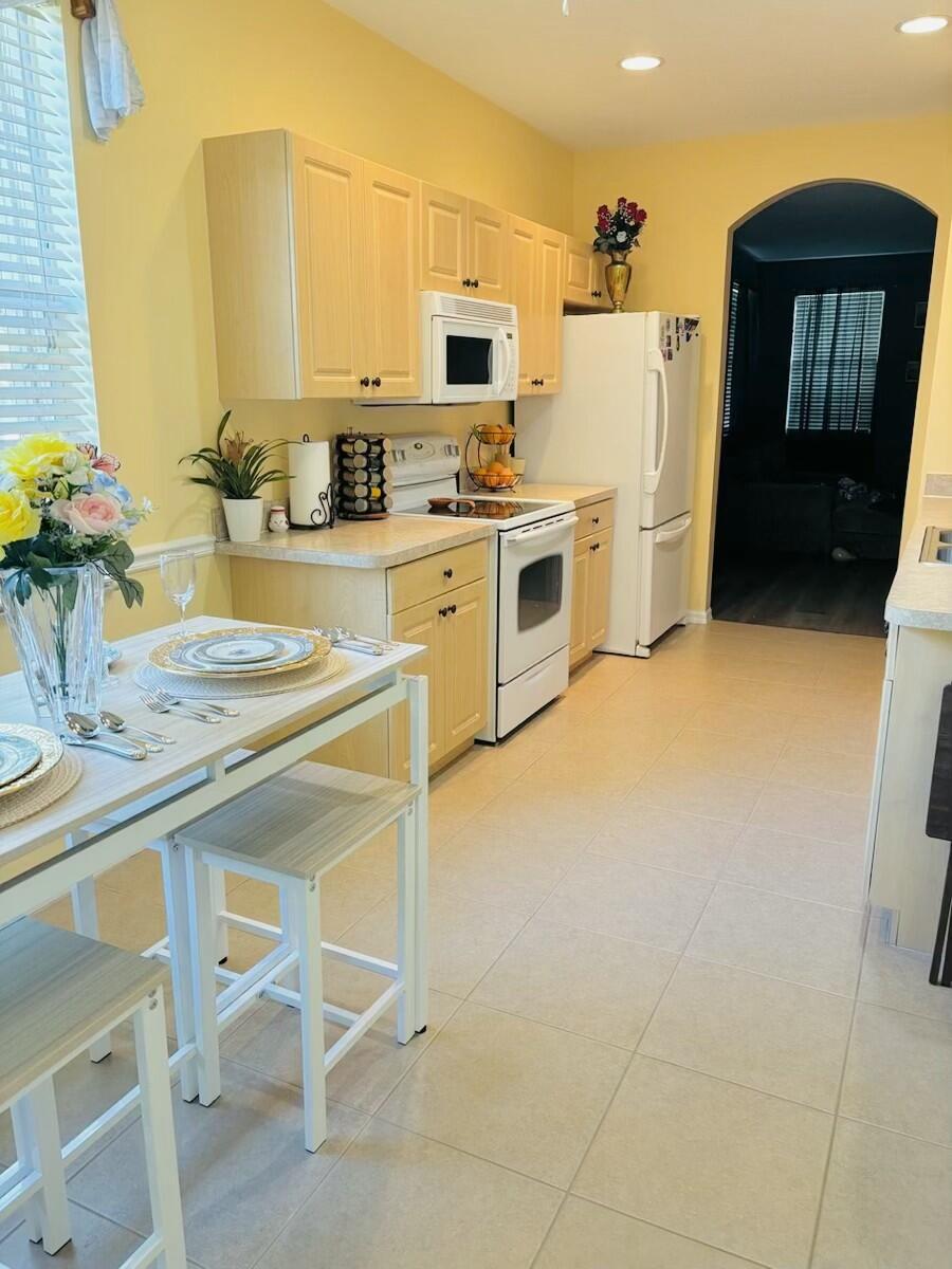 EAST LAKE VILLAGE NO 2 - Residential