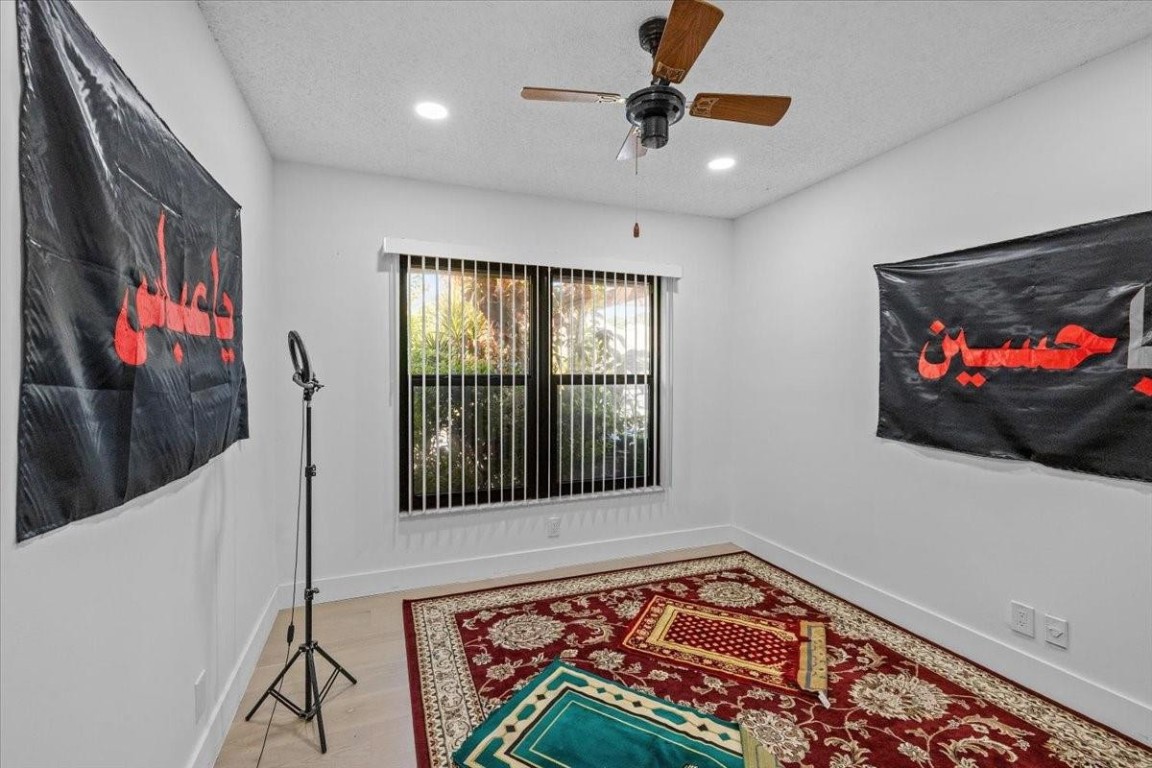 MAPLELEAF PATIO VILLAS AT - Residential