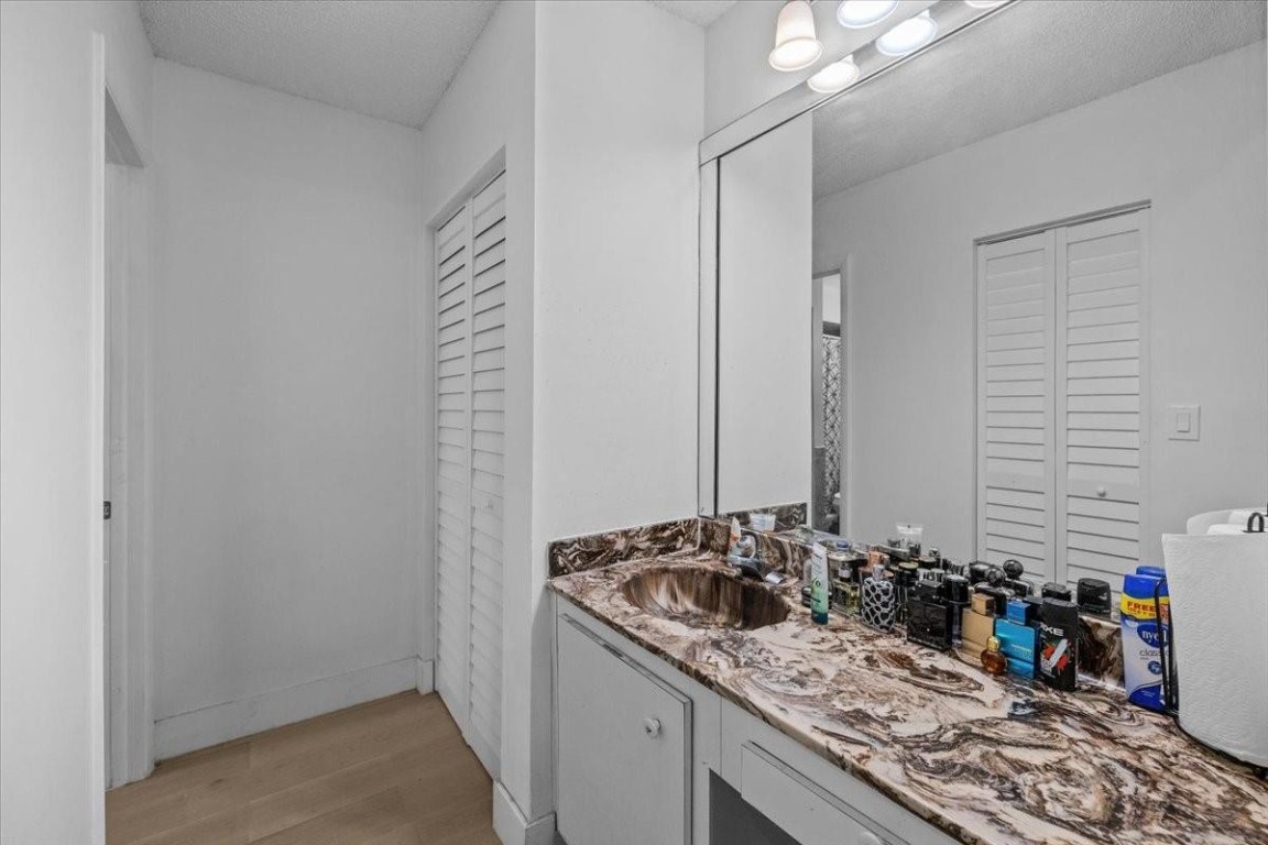 MAPLELEAF PATIO VILLAS AT - Residential